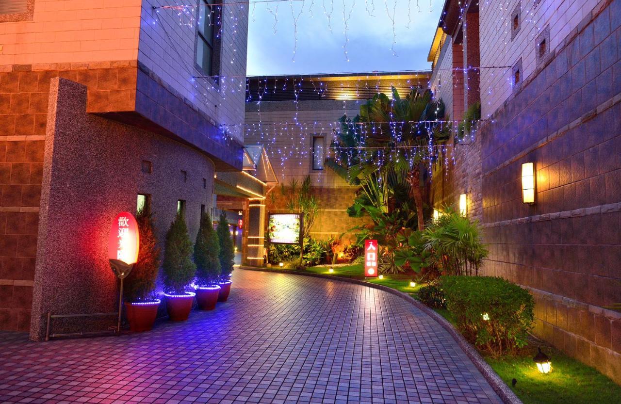 Jing Hwa Motel Tainan Luaran gambar